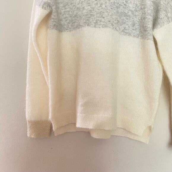 Wrap London two tone Grey and White Mohair Merino Blend sweater US 6 - Picture 4 of 9
